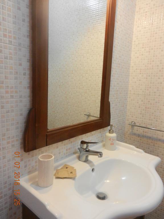Le Terre Di Bac Bed & Breakfast Borgo Montenero Exterior photo