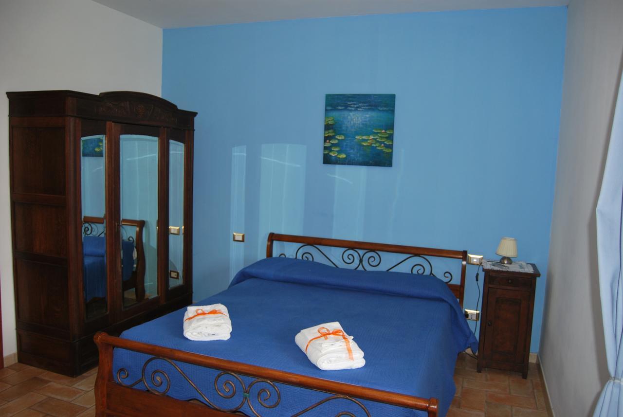 Le Terre Di Bac Bed & Breakfast Borgo Montenero Exterior photo