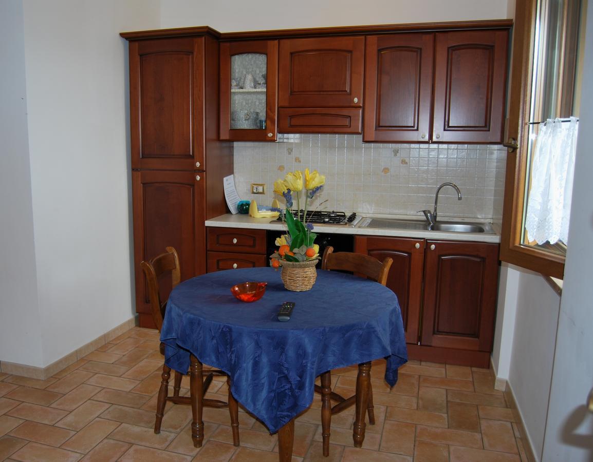 Le Terre Di Bac Bed & Breakfast Borgo Montenero Exterior photo
