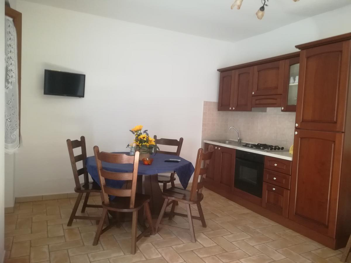 Le Terre Di Bac Bed & Breakfast Borgo Montenero Exterior photo